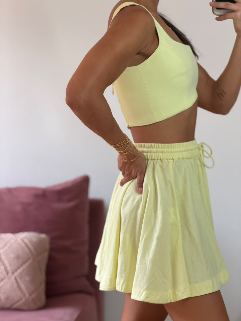 conjunto nv amarelo manteiga