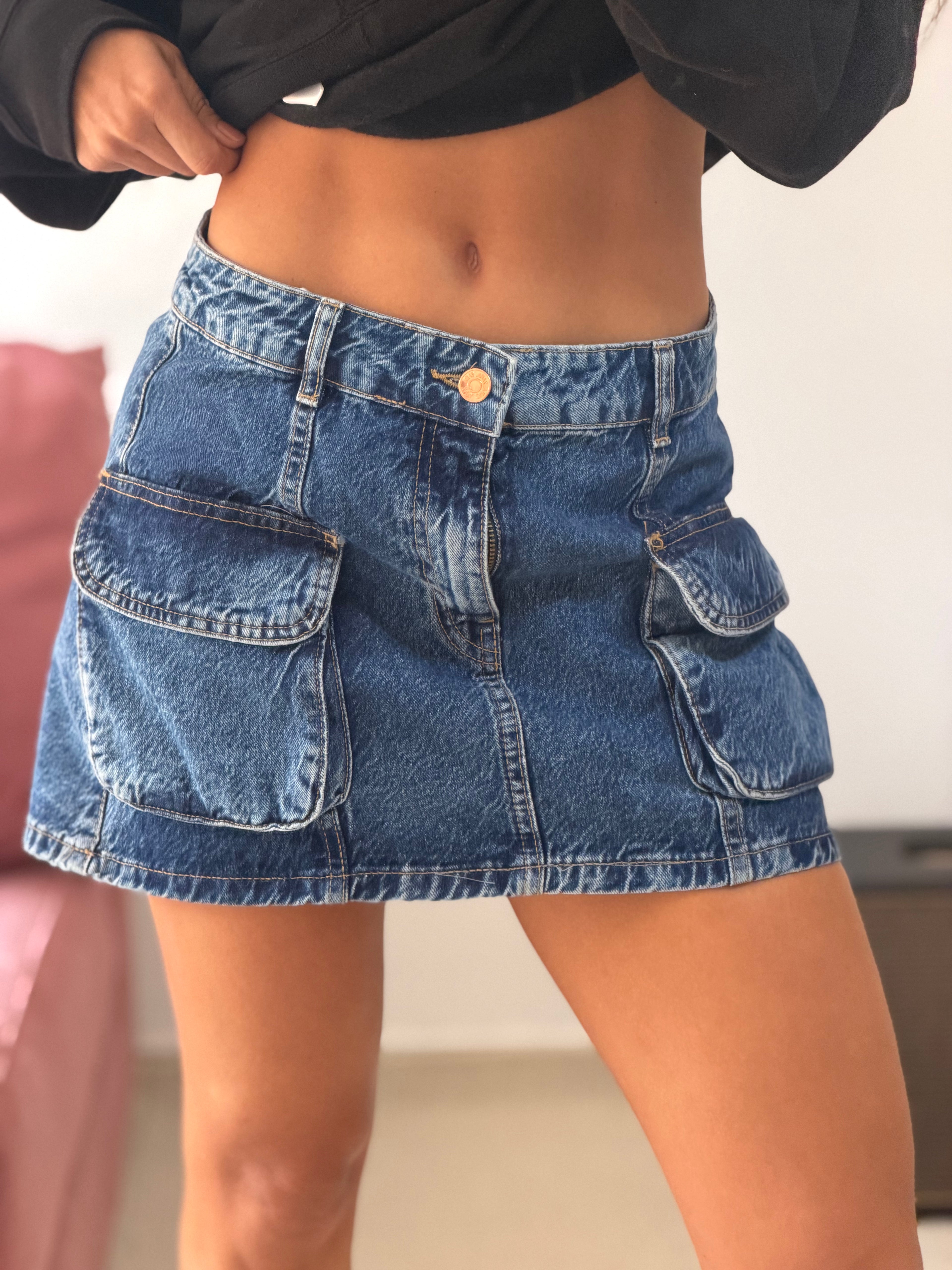 mini saia jeans cargo zara