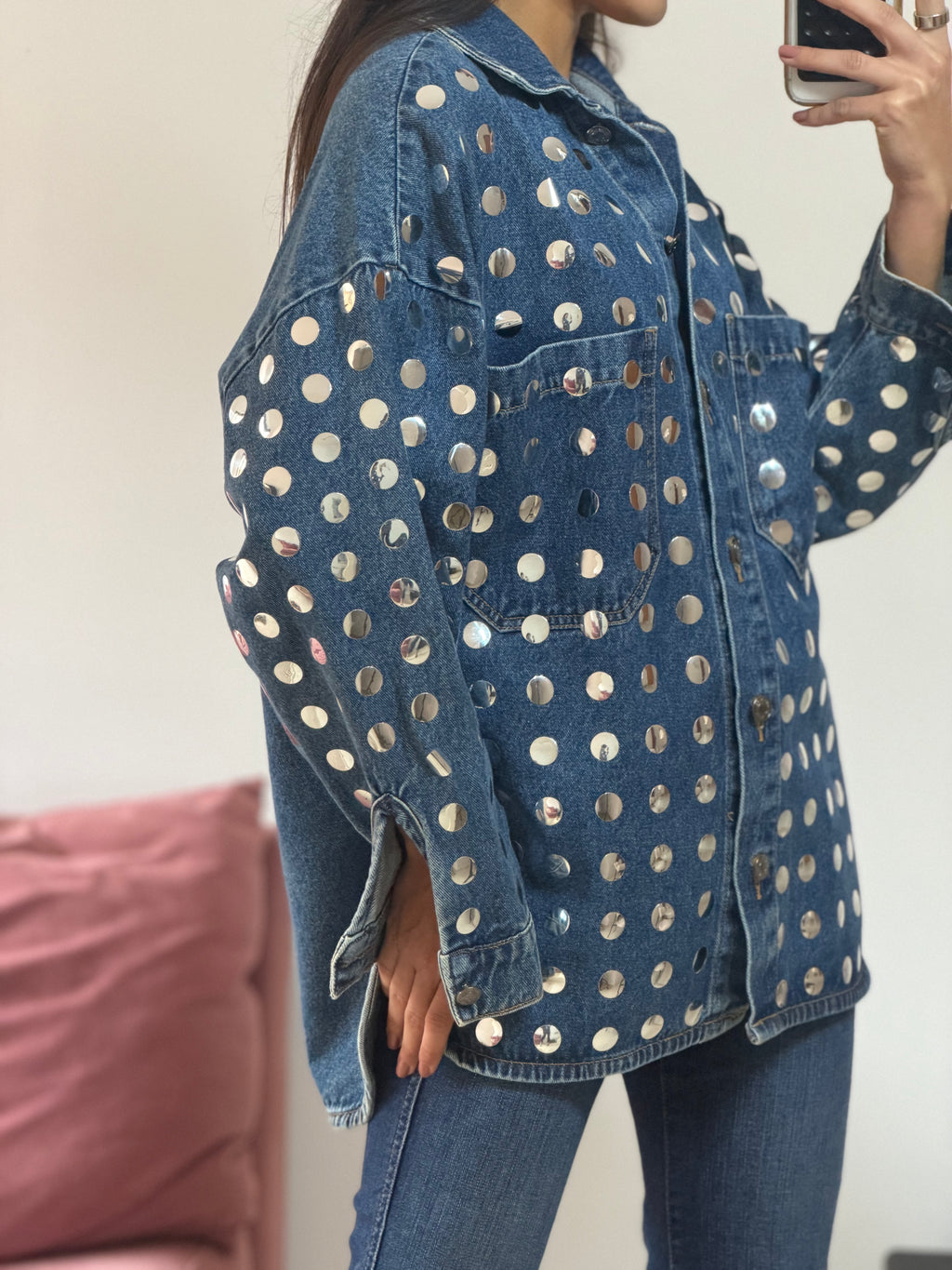 camisa dadri com aplicações metálicas