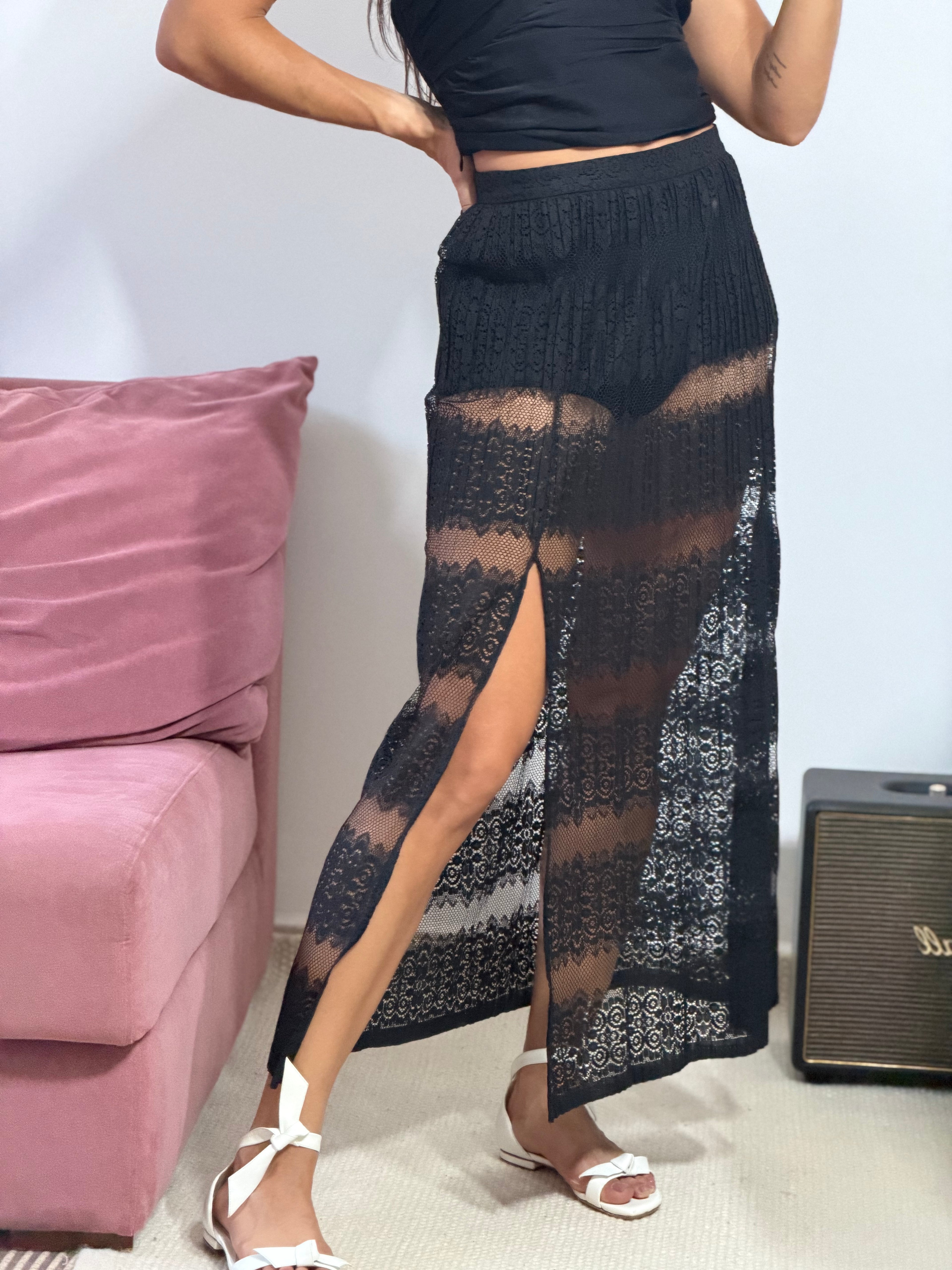 saia longa com hot pant iorane cintura alta