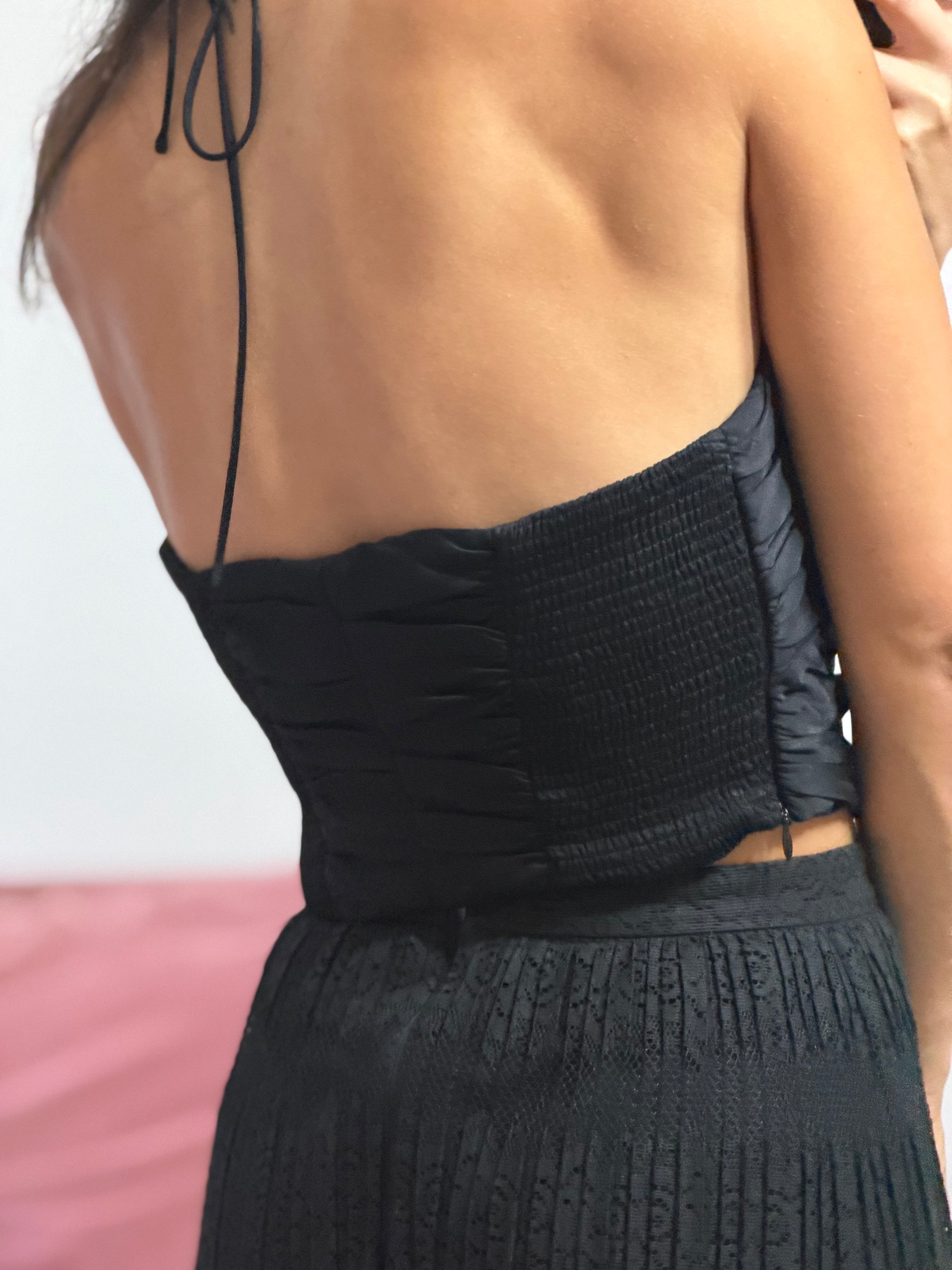 top zara preto com amarração