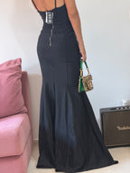 vestido longo zen preto com cauda